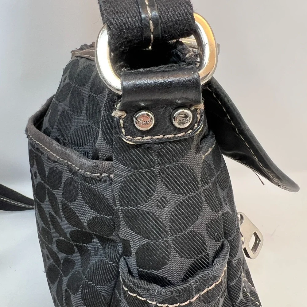 FOSSIL Marlowe Black Fabric Crossbody Purse‎ Pockets Key Charm